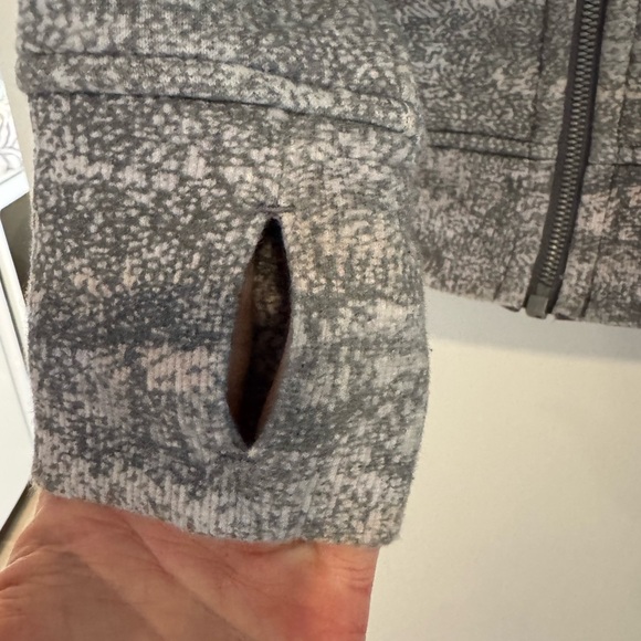 lululemon athletica Gray Pattern Scuba Full Zip Jacket - Picture 5 of 5